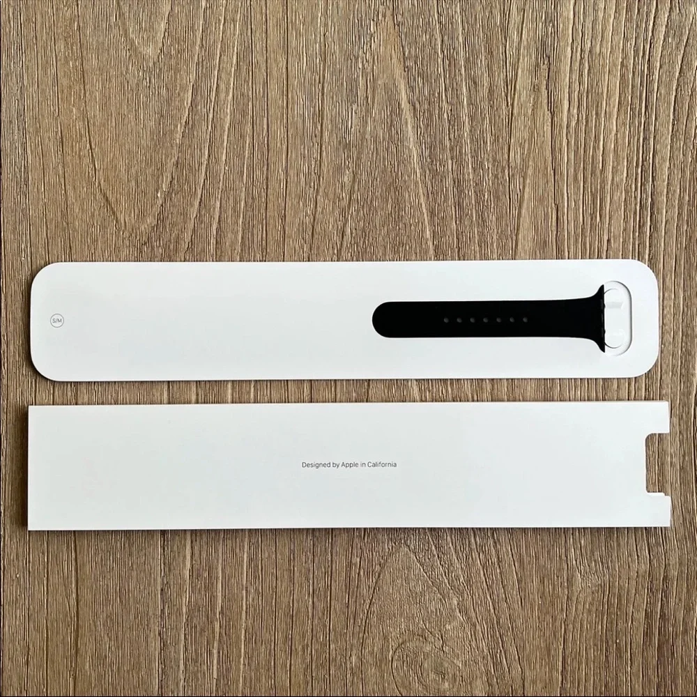 New Apple Watch Series 3 Adj. Strap Only S/M NWOT